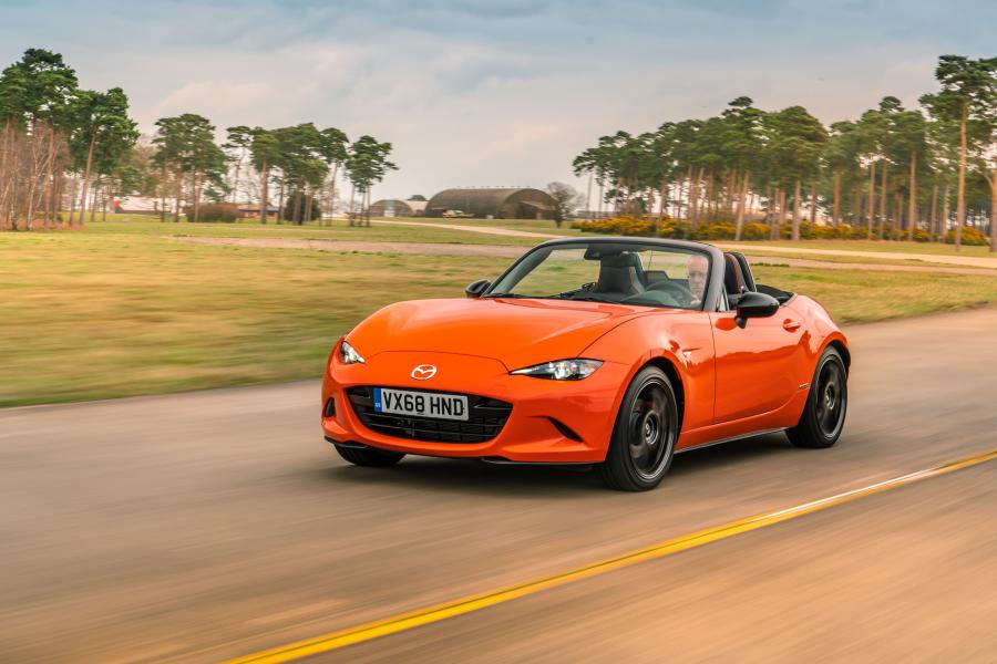  Mazda MX-5 30th Anniversary (ND) 2019 года  (WW) (фото 13 из 47)